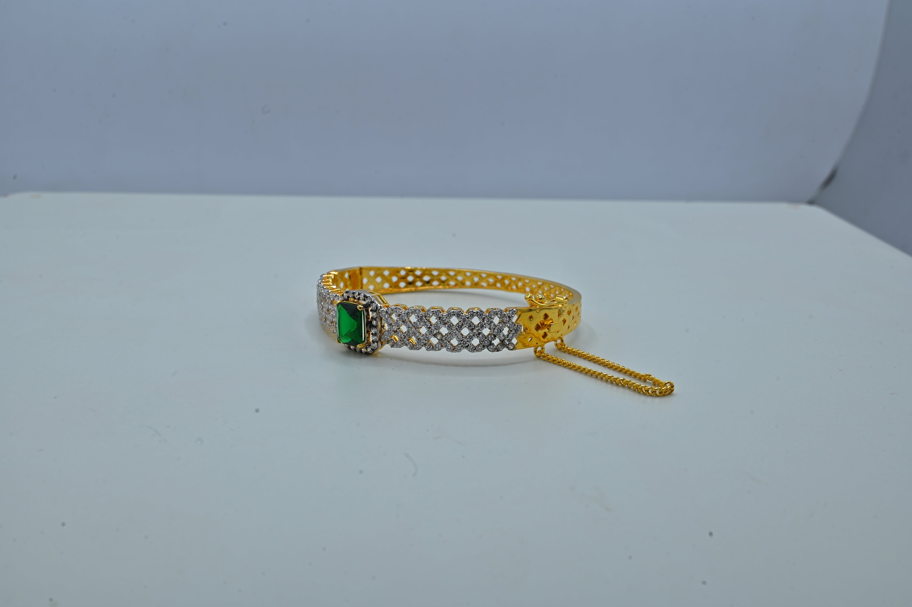 KARI BRACELET